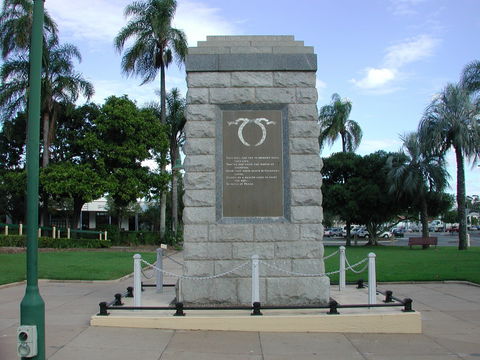 Sandgate War Memorial Park - Kawana Tourism 0