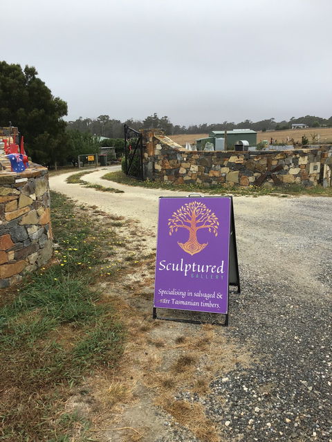 Sculptured Gallery - Kawana Tourism 2