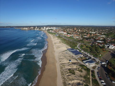 Wanda Beach Cronulla - Kawana Tourism 1