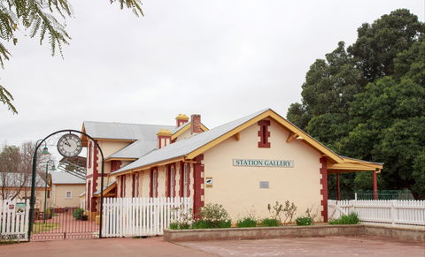 Beverley Station Arts - Kawana Tourism 0