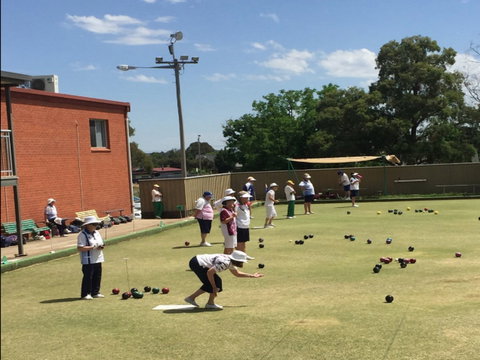 Boorowa Ex-Services And Citizens Club - Kawana Tourism 2