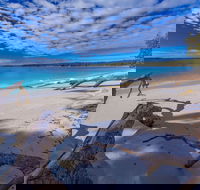 Bristol Point Beach - Kawana Tourism