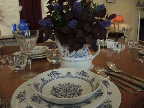 Emprades Vintage + Design - Kawana Tourism 2