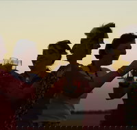 Hay Sunset Viewing Area - Kawana Tourism