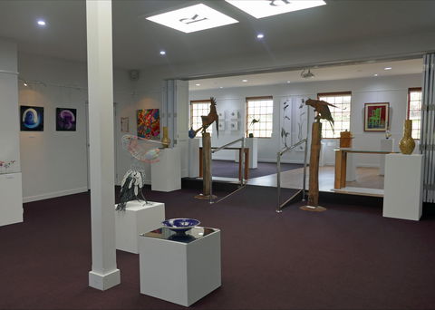 Rosevears Art Gallery - Kawana Tourism 0