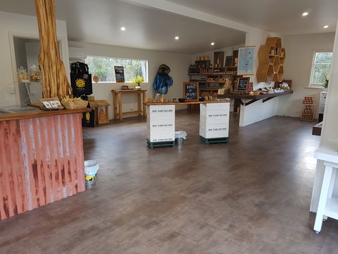 Bruny Island Honey Company - Bruny Island - Kawana Tourism 2