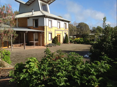 HIRL Hamilton Institute Of Rural Learning - Kawana Tourism 0