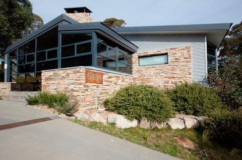 Lake Crackenback Spa And Wellness Centre - Kawana Tourism 2