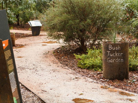 Ovens Riverside Path & Bullawah Cultural Trail - Kawana Tourism 2