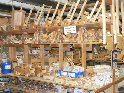 The Big Rocking Horse And The Toy Factory - Kawana Tourism 1