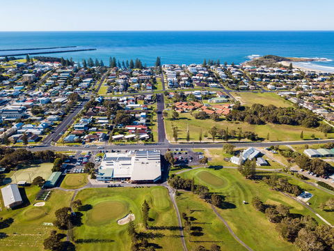 Yamba Golf And Country Club - Kawana Tourism 2