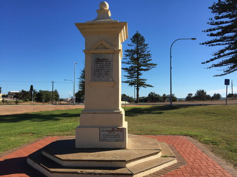 Bews Memorial, Wallaroo - Kawana Tourism 0