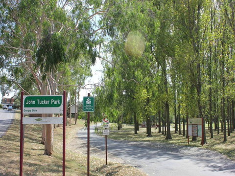 John Tucker Park - Kawana Tourism 0