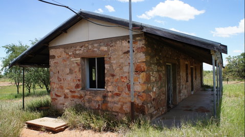 Powell Creek Telegraph Station - Kawana Tourism 0