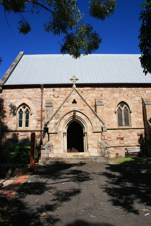 St Marys Anglican Church, Memorial Chapel - Kawana Tourism 2