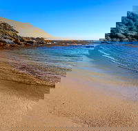 Wilsons Beach - Kawana Tourism