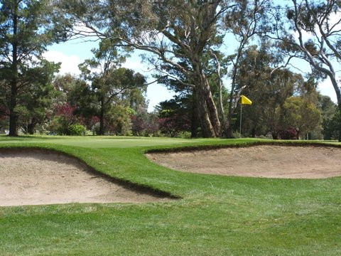 Bathurst Golf Club - Kawana Tourism 1