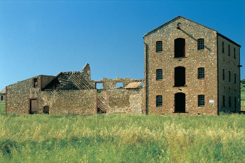 Clinchs Mill - Kawana Tourism 0