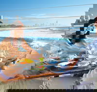 Mermaid Beach - Kawana Tourism