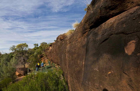 Mulgowan (Yappa) Aboriginal Art Site Walking Track - Kawana Tourism 0