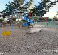 Susan Wilson Memorial Playground - Kawana Tourism