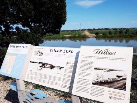 Tailem Bend Rhino Park And Dickson Reserve - Kawana Tourism 2