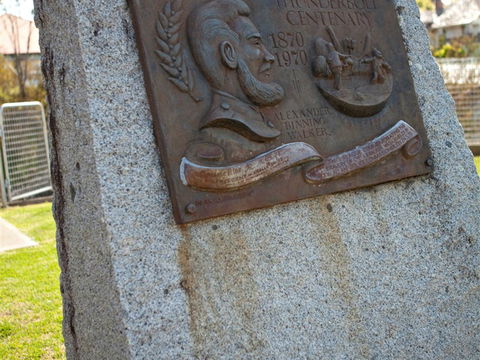 Thunderbolt's Statue And Constable Walker Memorial - Kawana Tourism 1