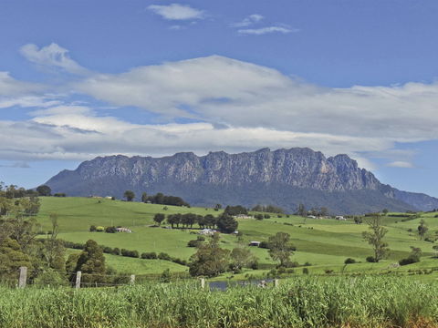 Devonport, Cradle Mountain And The Great Western Tiers - Kawana Tourism 0