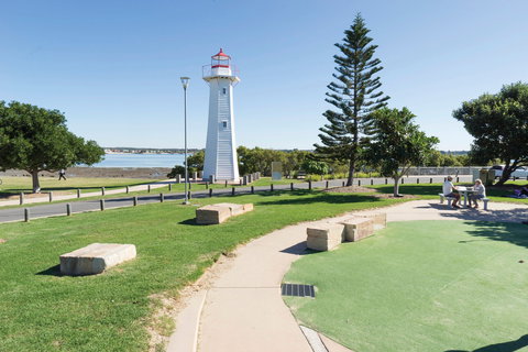 Eddie Santaguiliana Way - Kawana Tourism 1