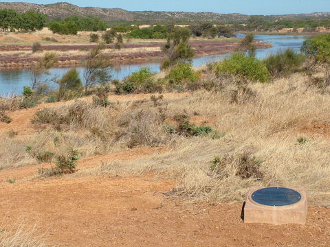 Greenough River Mouth And Devlin Pool - Kawana Tourism 0