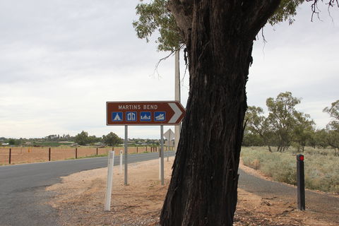 Martin Bend Reserve - Kawana Tourism 0