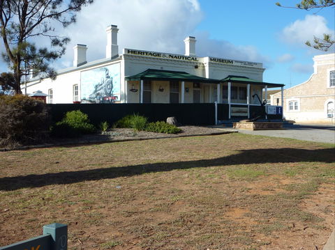 George The Giant Squid Display, Wallaroo - Kawana Tourism 2