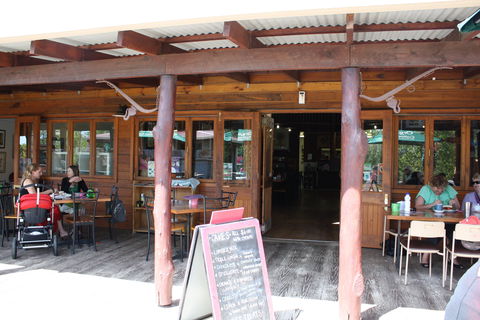 Oaklands Barn - Kawana Tourism 1