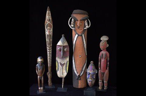 Oceanic Arts Australia Gallery - Kawana Tourism 0