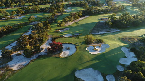 Peninsula Kingswood Country Golf Club - Kawana Tourism 2