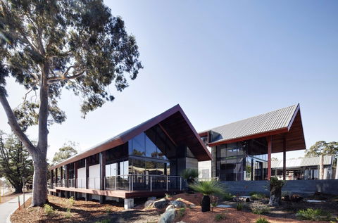 Perth Hills Centre - Kawana Tourism 0