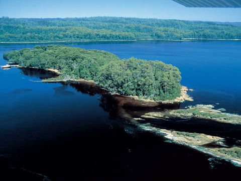 Sarah Island - Kawana Tourism 1