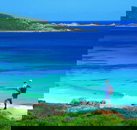Smiths Beach - Kawana Tourism