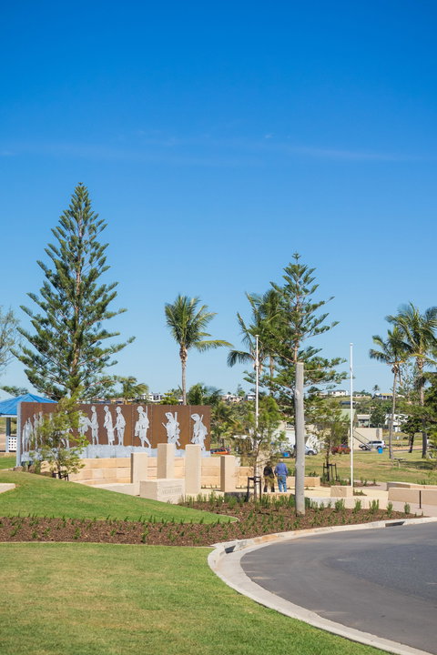 The Centenary Of ANZAC Memorial Walk - Kawana Tourism 1