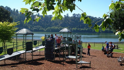 Valley Lake Recreation Area - Kawana Tourism 0
