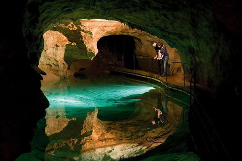 Jenolan Caves: Extended Orient Cave Tour - Kawana Tourism 1