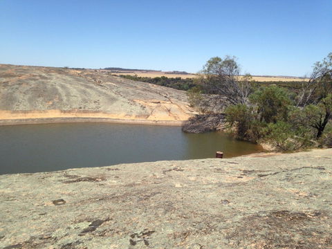 Gorge Rock - Kawana Tourism 0