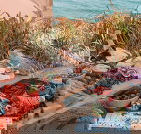 A picnic in Byron Bay - Kawana Tourism