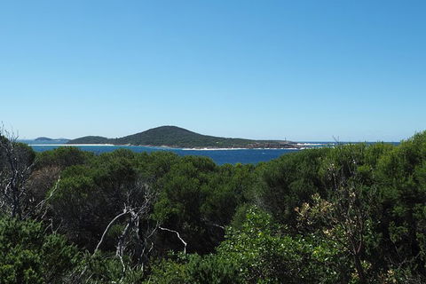 Boulder Bay Half Day Guided Walk - Kawana Tourism 6