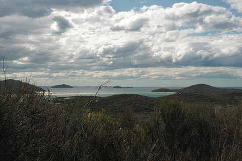 Boulder Bay Half Day Guided Walk - Kawana Tourism 4