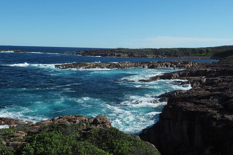 Boulder Bay Half Day Guided Walk - Kawana Tourism 3
