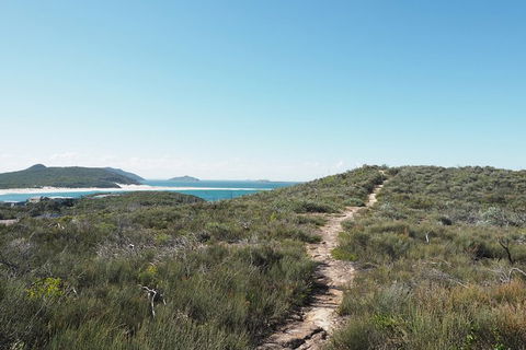 Boulder Bay Half Day Guided Walk - Kawana Tourism 0