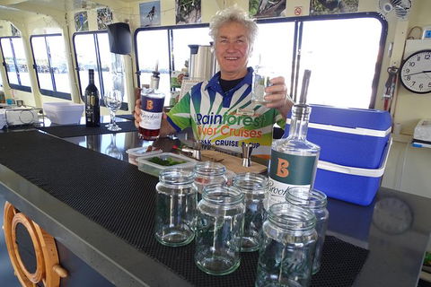 Byron Bay Sunset Rainforest Eco-Cruise - Kawana Tourism 4