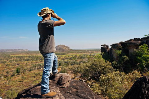 Arnhem Land Injalak Hill Full-Day Tour From Jabiru - Kawana Tourism 8