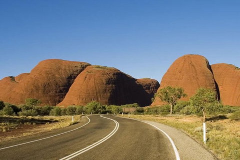 5-Hour Kata Tjuta Sunrise Tour From Ayers Rock With Breakfast - Kawana Tourism 5